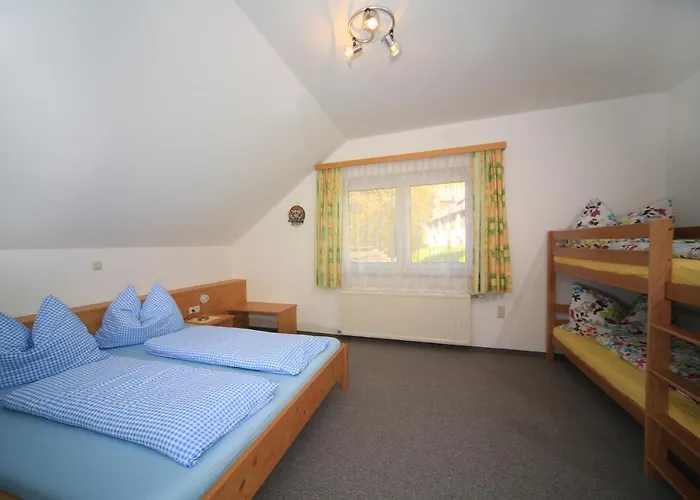 Kniebergerhof * Liebenfels